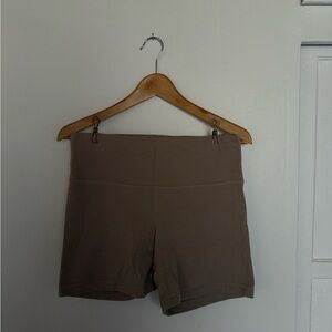 Aritizia Bike Shorts - Tan